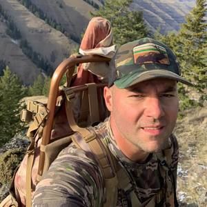 Meet your Posher, Ty